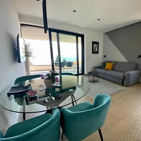 Aparthotel Villa V With Pool And Parking Aparthotel Rijeka
